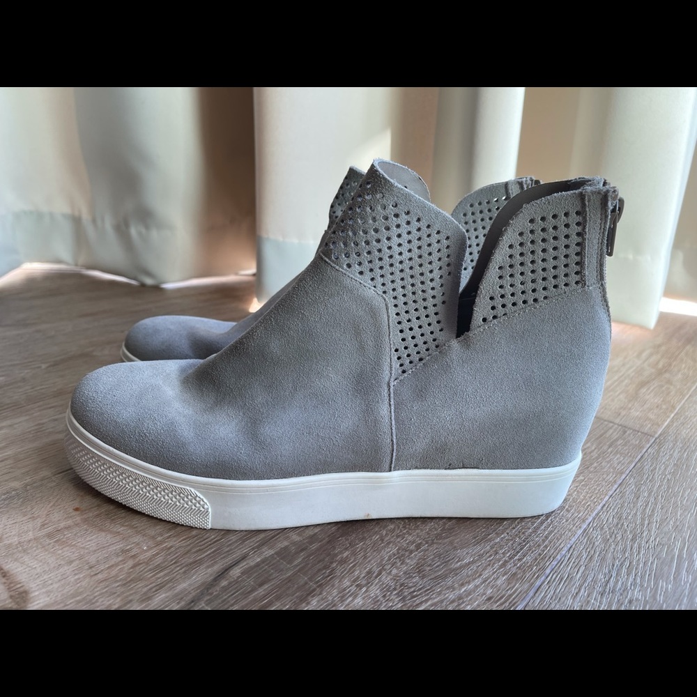 Gray platform sneakers